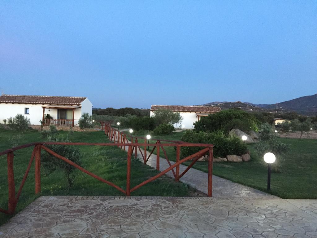 Agriturismo Mieleamaro Villa Olbia Esterno foto