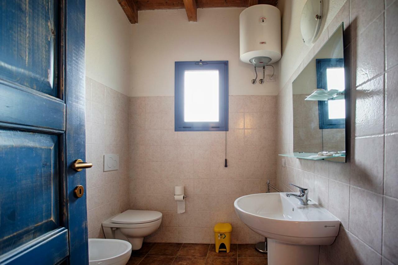 Agriturismo Mieleamaro Villa Olbia Esterno foto
