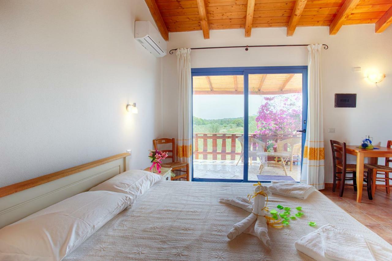 Agriturismo Mieleamaro Villa Olbia Esterno foto